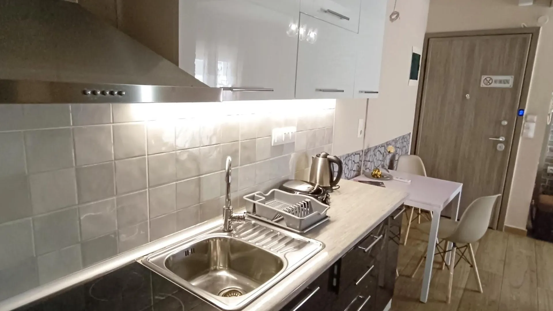 Διαμέρισμα Rotonda Citycenter Two Rooms Apart.New Renovated! Θεσσαλονίκη